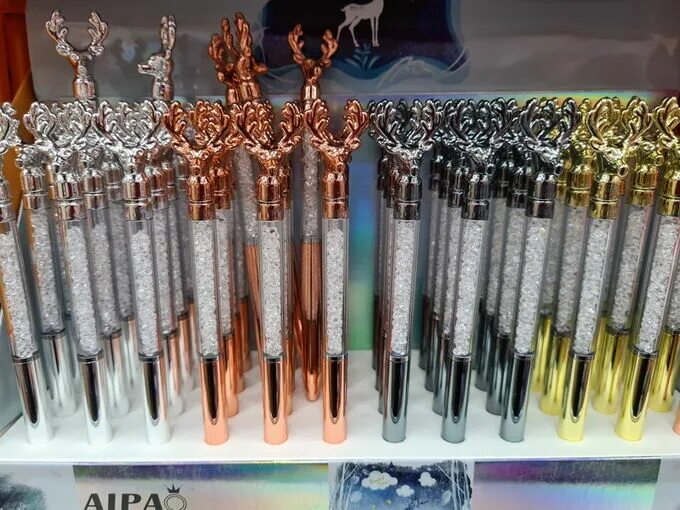 Красивые ручки. Красивые недорогие ручки. Покажи красивые ручки для девочек. Ручка за 10 рублей.