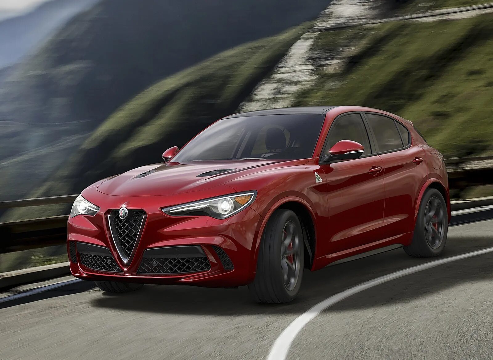 Альфа Ромео Стельвио Квадрофолио. Alfa Romeo Stelvio 2023. Альфа Ромео новая модель 2022. Стельвио Альфа Квадрофолио 2023.