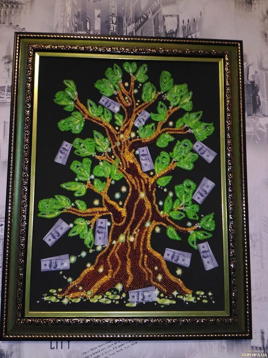Дерево достатка. Картина дерево из бисера. Картина из бисера из дерева. Вышивка бисером дерево изобилия.