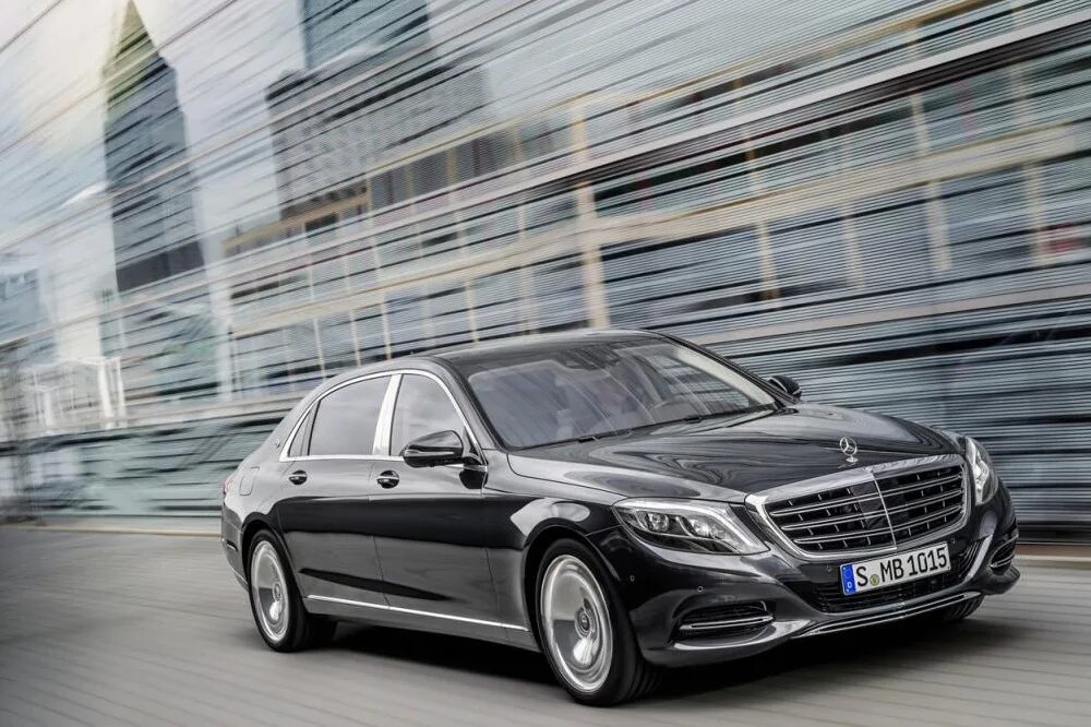 S class машин. Мерседес-бенц майбах s-klasse. мерседес майбах s класс. мерседес maybach s600. mercedes s class x222 maybach guard.