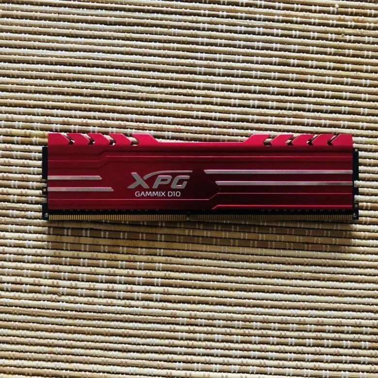 XPG GAMMIX d10 ddr4. Оперативная память a-data XPG GAMMIX d10 [ax4u320038g16a-db10] 16 ГБ. A-data XPG GAMMIX d10. A data ddr4 XPG GAMMIX d10.