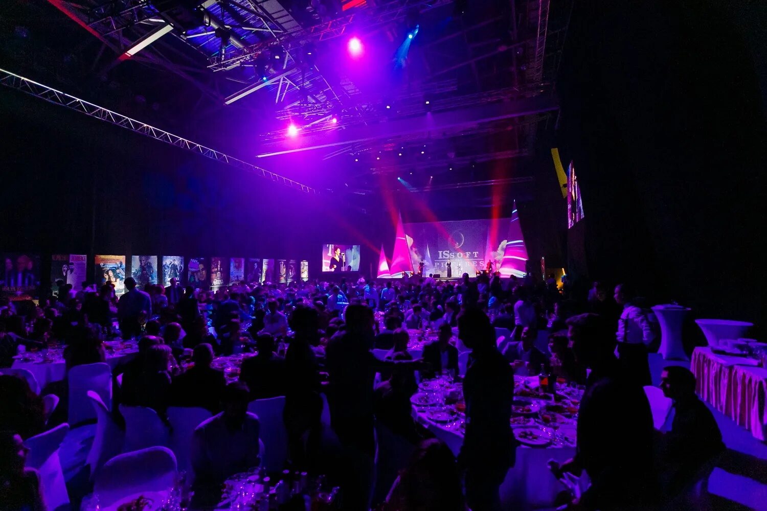 Фотографии с конференции. Аудитория людей. Конференция. Современный студент. Конфиденция.