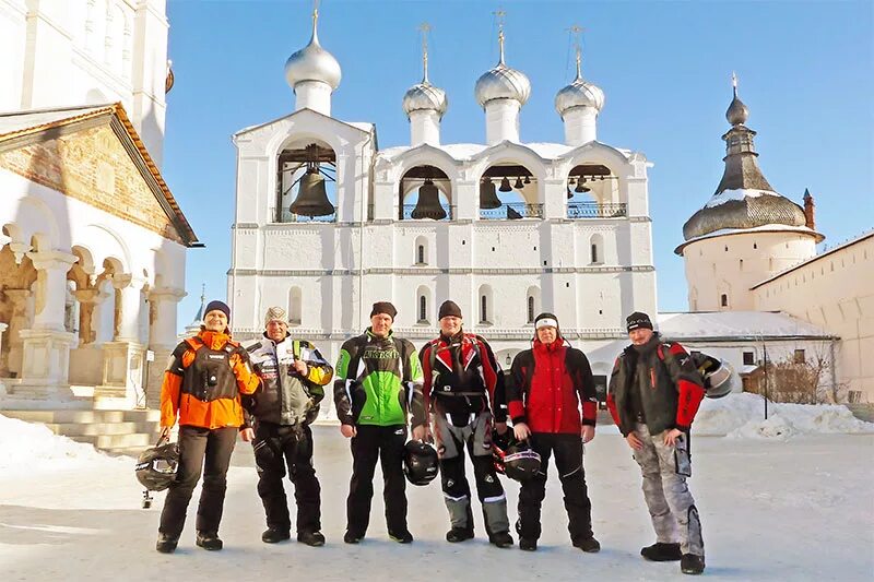 Точная погода в яхрома. Монастырь в Яхроме. Фото Яхрома люди. Яхрома сегодня. Погода в Яхроме.