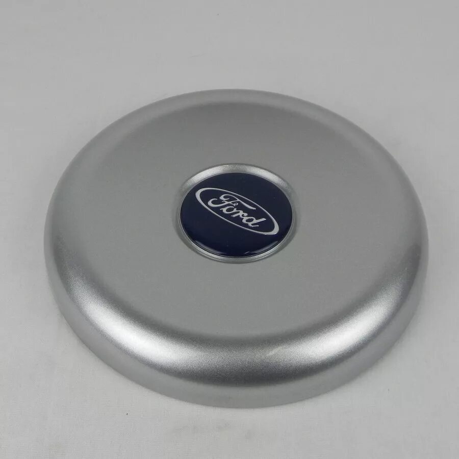 Ford 1573029 колпак колеса. Колпаки на колеса форд транзит r16. Колпак на колесо форд транзит. Колпак гаек переднего колеса ford transit. Колпак на колесо форд транзит.