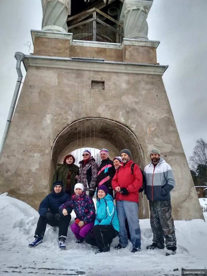 Экскурсионный псков. Лыжная база Корытово Псков. Псков экскурсии. Экскурсия по Пскову. Псков экскурсии по городу.