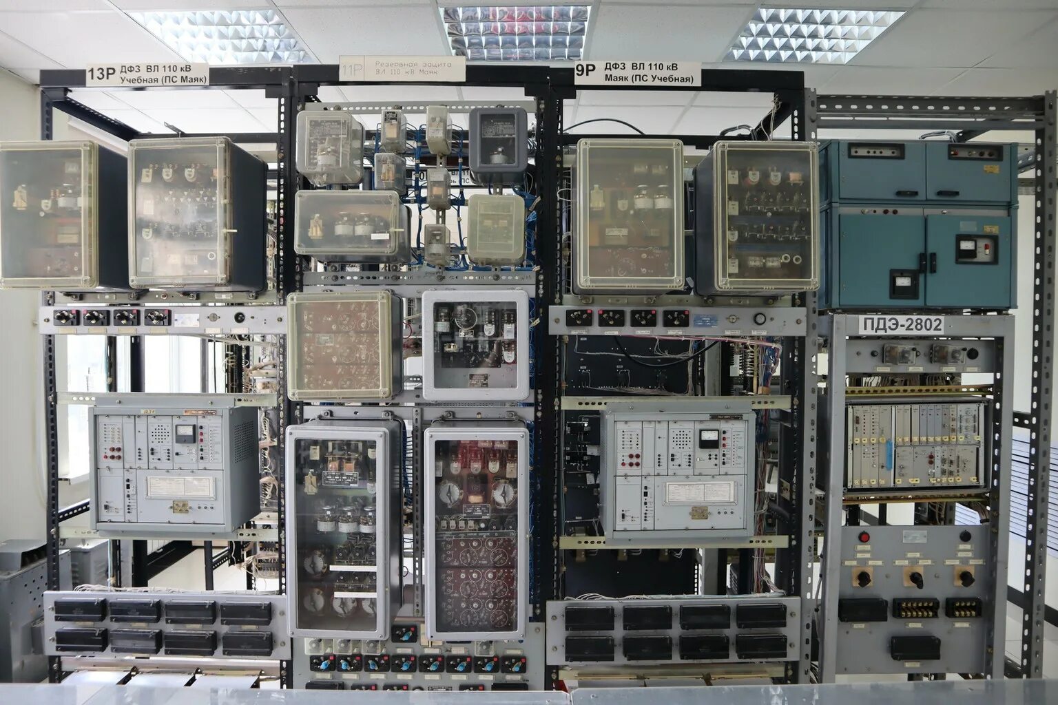 Панель автоматики. Релейной защиты л0210. Панель ДФЗ-201. Рза релейная защита и автоматика. Релейной защиты п0110.