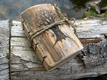 Книга из древесины
