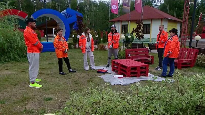 Дом 2 20 09. Дом 2 сегодняшний выпуск. дом 2 новая любовь 22,09 2025. ведущий дом 2. дом 2 новая любовь от 20.09.2025 см.