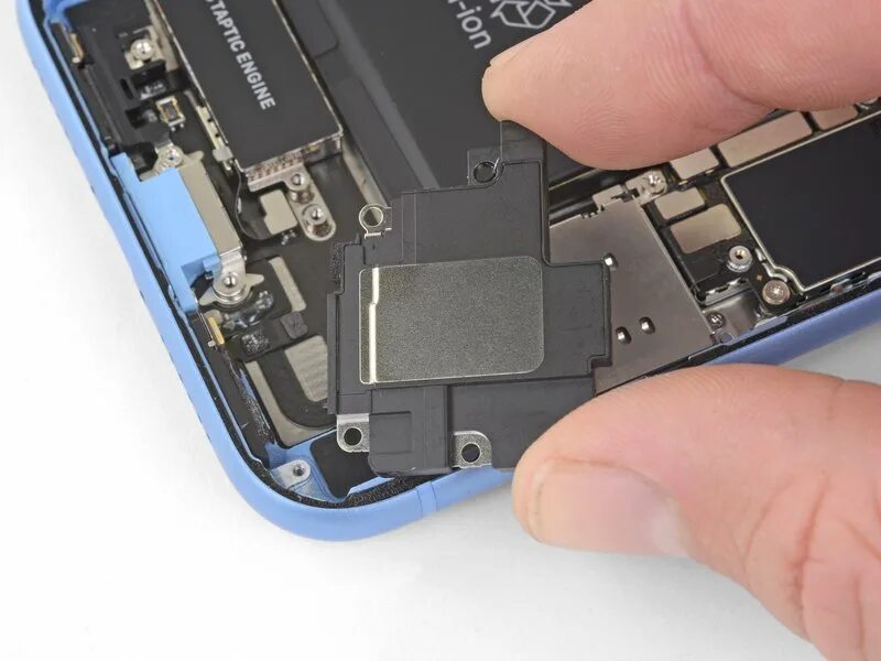Как меняется динамик. Iphone xr динамик. нижний динамик на айфон xr. iphone xr динамика. полифонический динамик xr iphone.