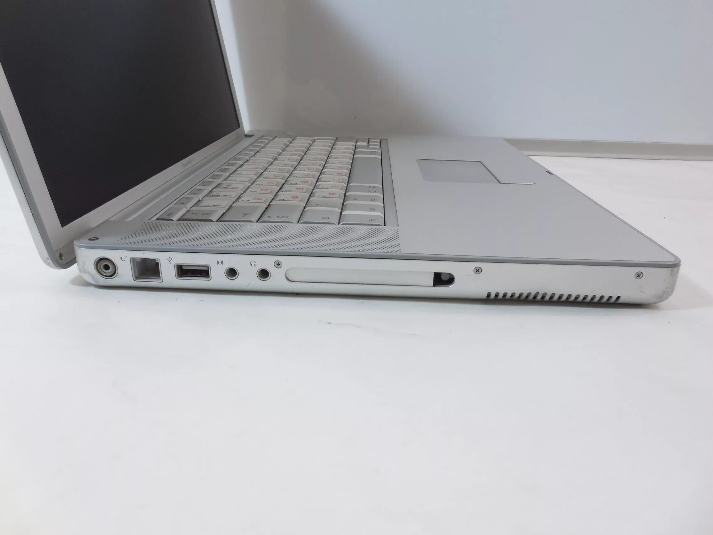 Power book s. Apple POWERBOOK g4. POWERBOOK g4 2001. POWERBOOK g4 Titanium. POWERBOOK g4 17.