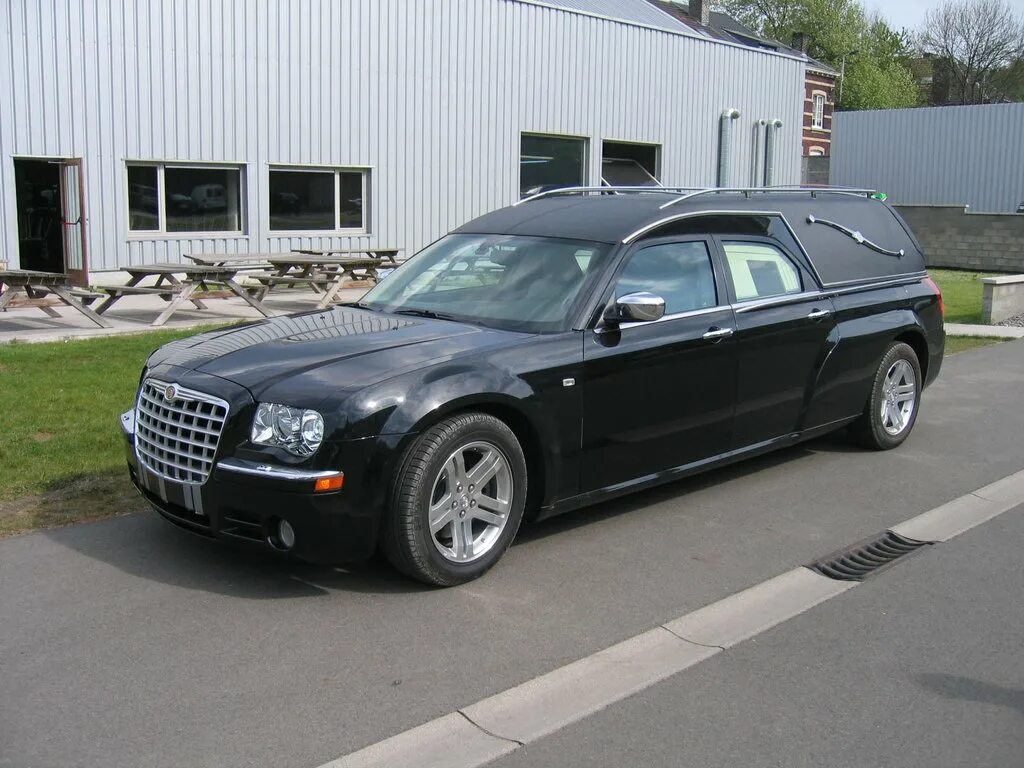 Крайслер 300с универсал. Chrysler 300c универсал. Chrysler 300 универсал. Крайслер 300 ц универсал. Крайслер 300с Touring.