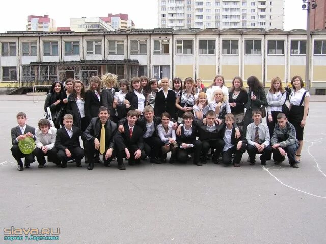 Школа 90 красноярск. Школьники девяностых. Директор школы 90 ярославль. Школа 90 тольятти. Школа 90 воронеж.