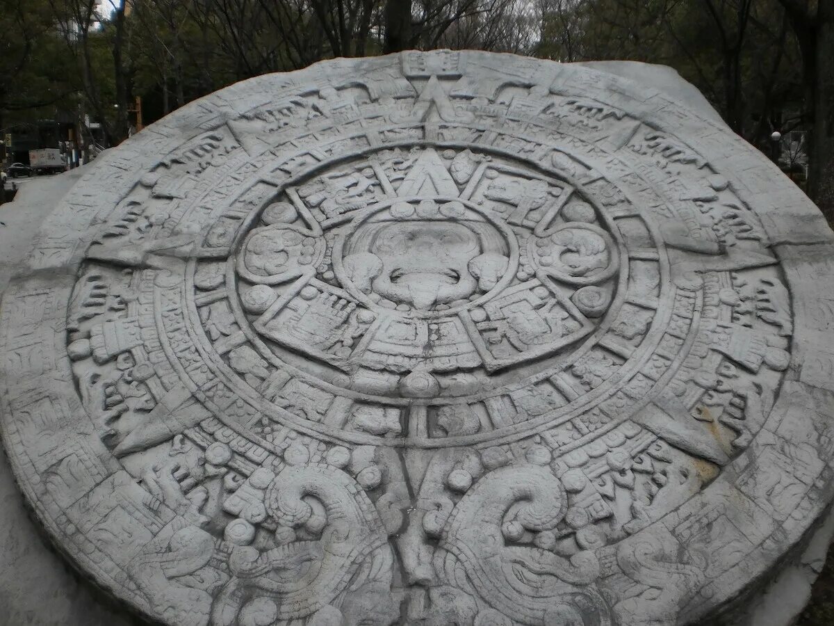 The maya lived in a area ranging. The maya lived in a area ranging