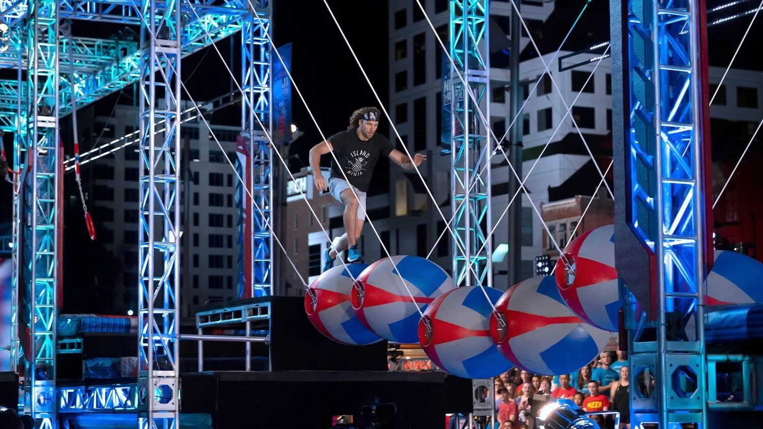 Шоу Ninja Warrior. American Ninja Warrior 2021. American Ninja Warrior телепередача. Русский ниндзя препятствия. Русский ниндзя американская