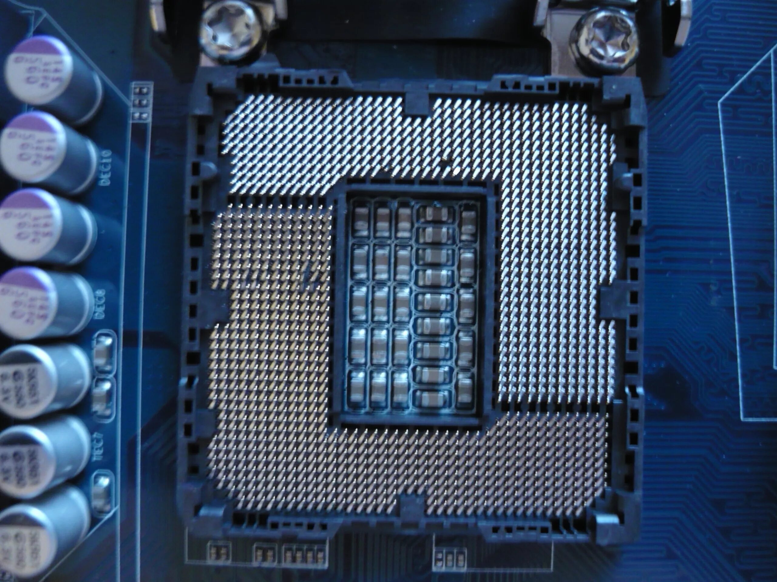 погнутые ножки сокета 1151. гнутые ножки сокета 775. загнул сокет. Socket lga1150 гнутые ножки. загнул сокет.