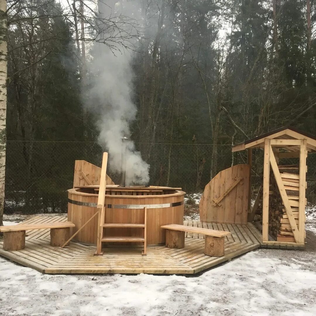 Красный бережок. Красный Бережок база отдыха. Красный Бережок база отдыха Новгородская область. Атмосфера леса бани. Нижегородский Чан база отдыха.