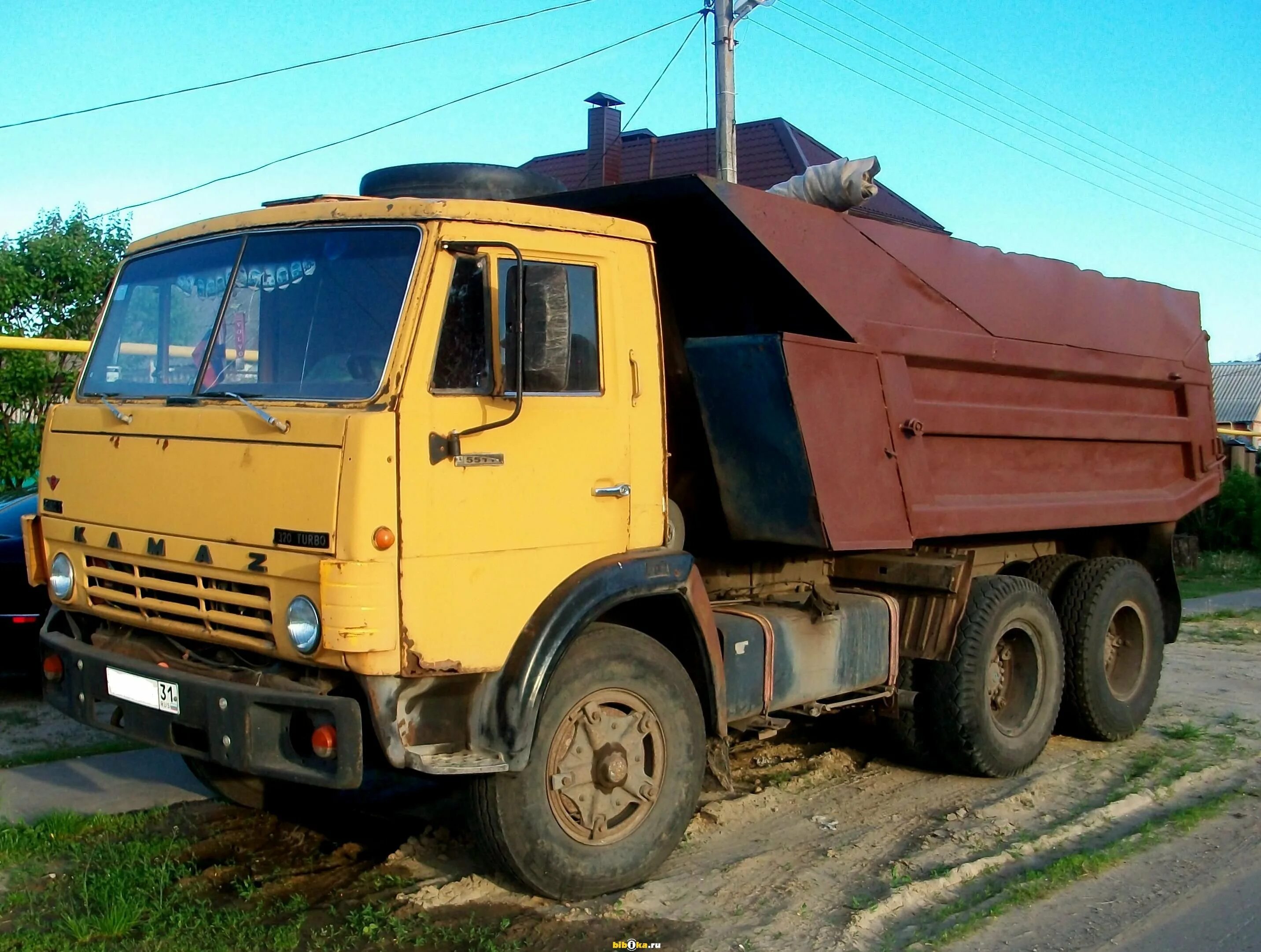 Купить камаз самосвал 55111 россия. КАМАЗ 55111 самосвал. Грузовой самосвал КАМАЗ 55111. КАМАЗ 55111 зеленый. КАМАЗ 55111 15 самосвал.