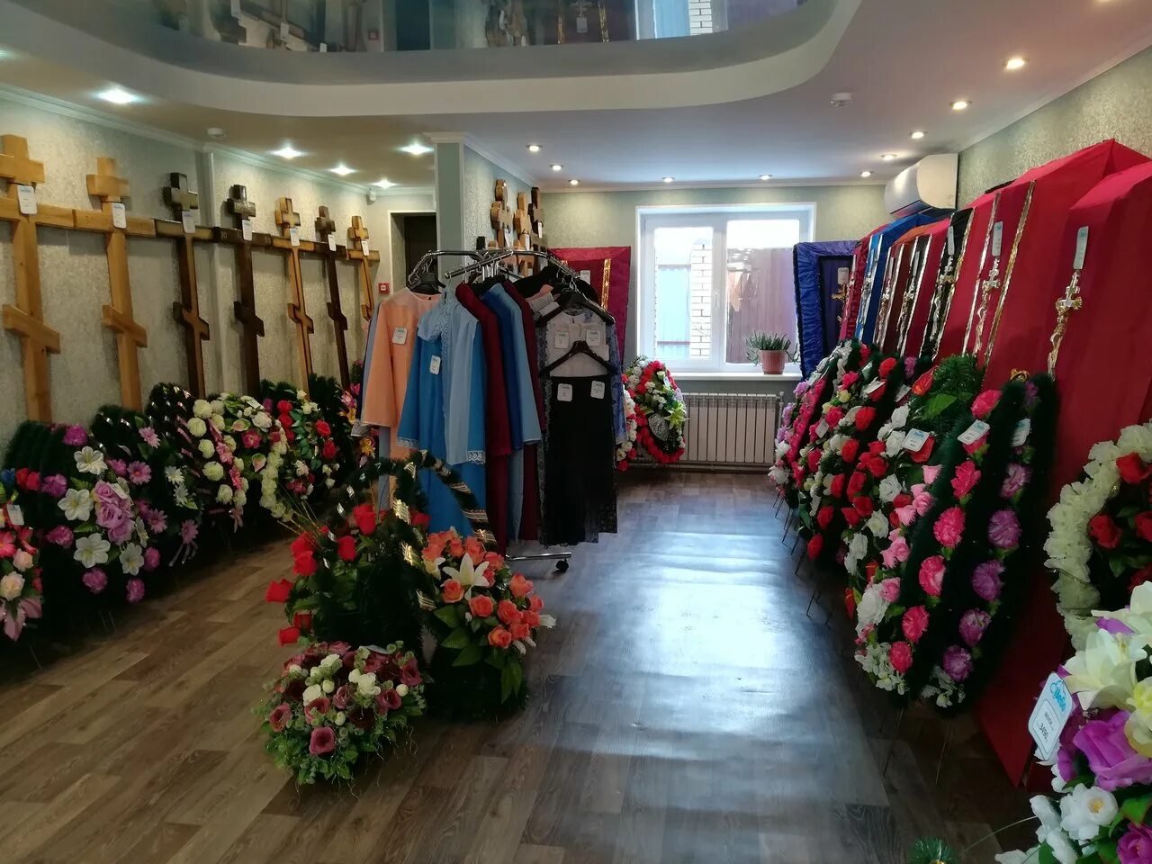 Борковская улица дом 66. Похоронное бюро. Степана разина 16а тольятти. Дом ритуальных услуг. Ритуальные услуги.