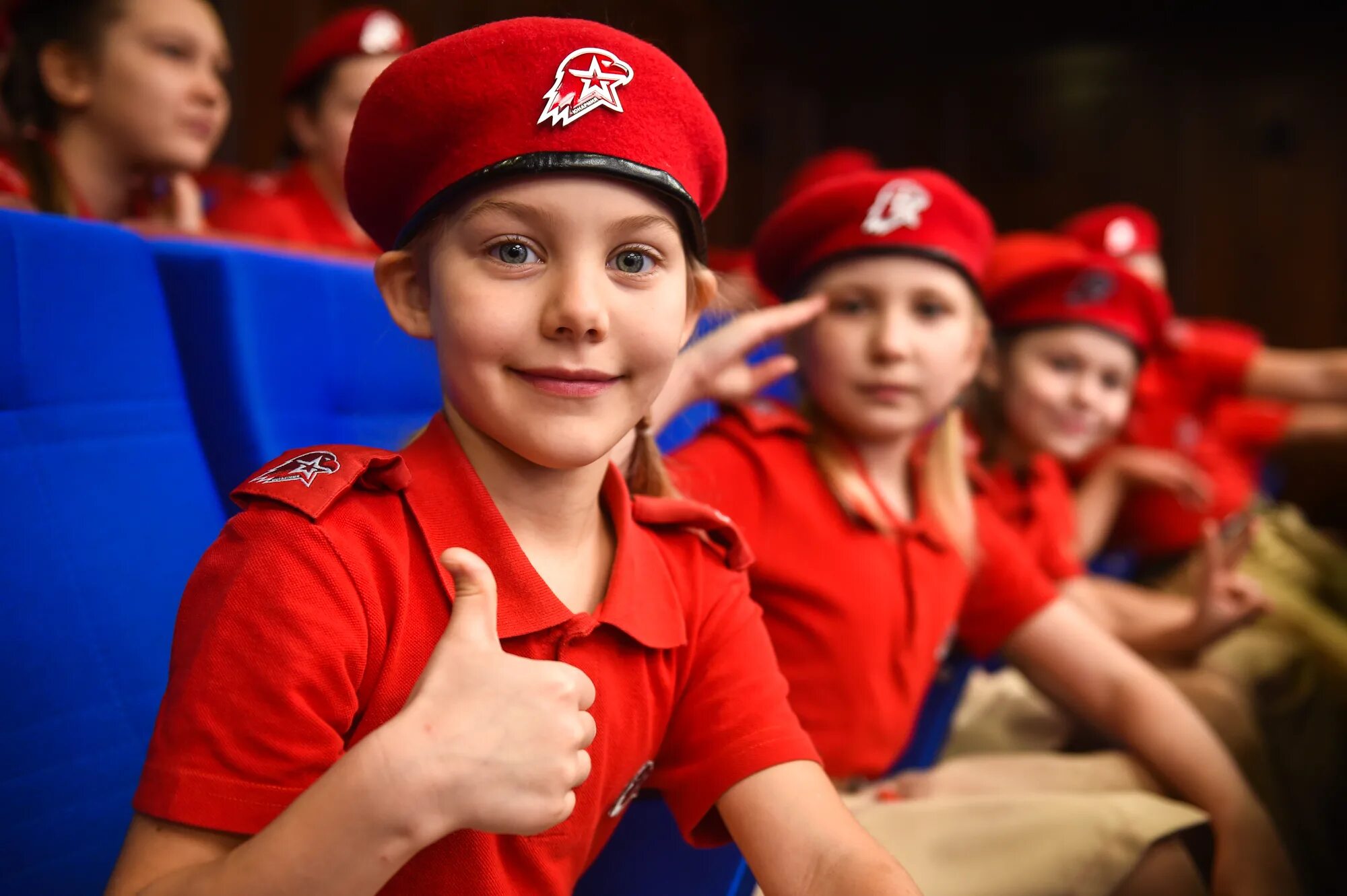 Пионеры юнармия. Движение школьников юнармия. Рдш юнармия. Юнармия девушки. Движение школьников юнармия.