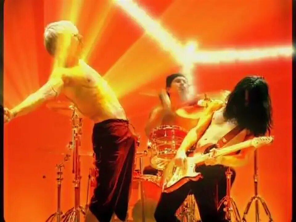 Around the world red hot. Red hot chili peppers around the world. рок-группа erocktica. red hot chili peppers вокруг мир. around the world песня red hot chili peppers.