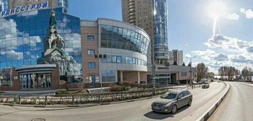 Лукойл центрнефтепродукт на олимпийском. Г. Автосалон аквамарин. Великан авто логотип. Бц «аквамарин iii» внутри.