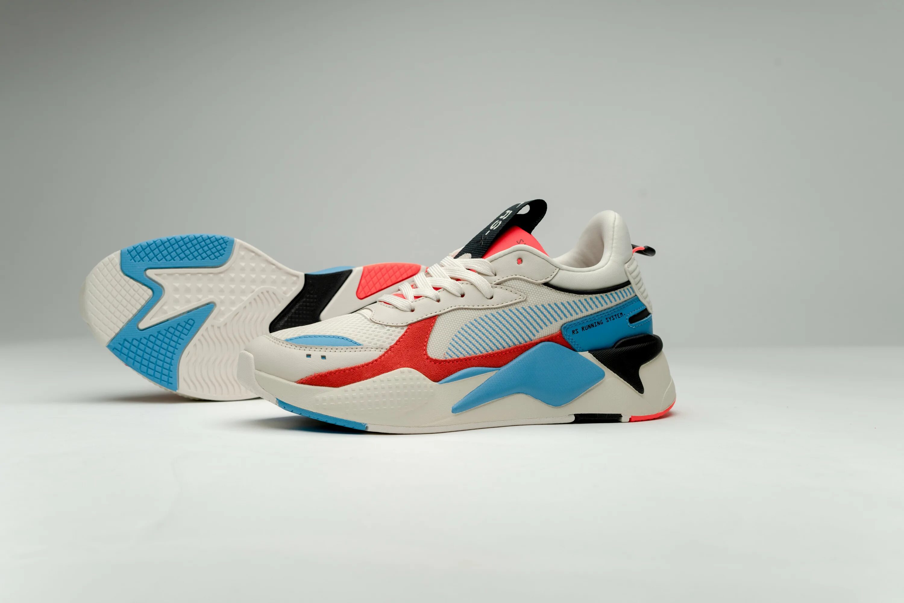 Купить rs x. Puma RS-X Reinvention Red Blast. Puma RS-X Reinvention женские. Пума RS-X мужские. Пума RS-X Running System.