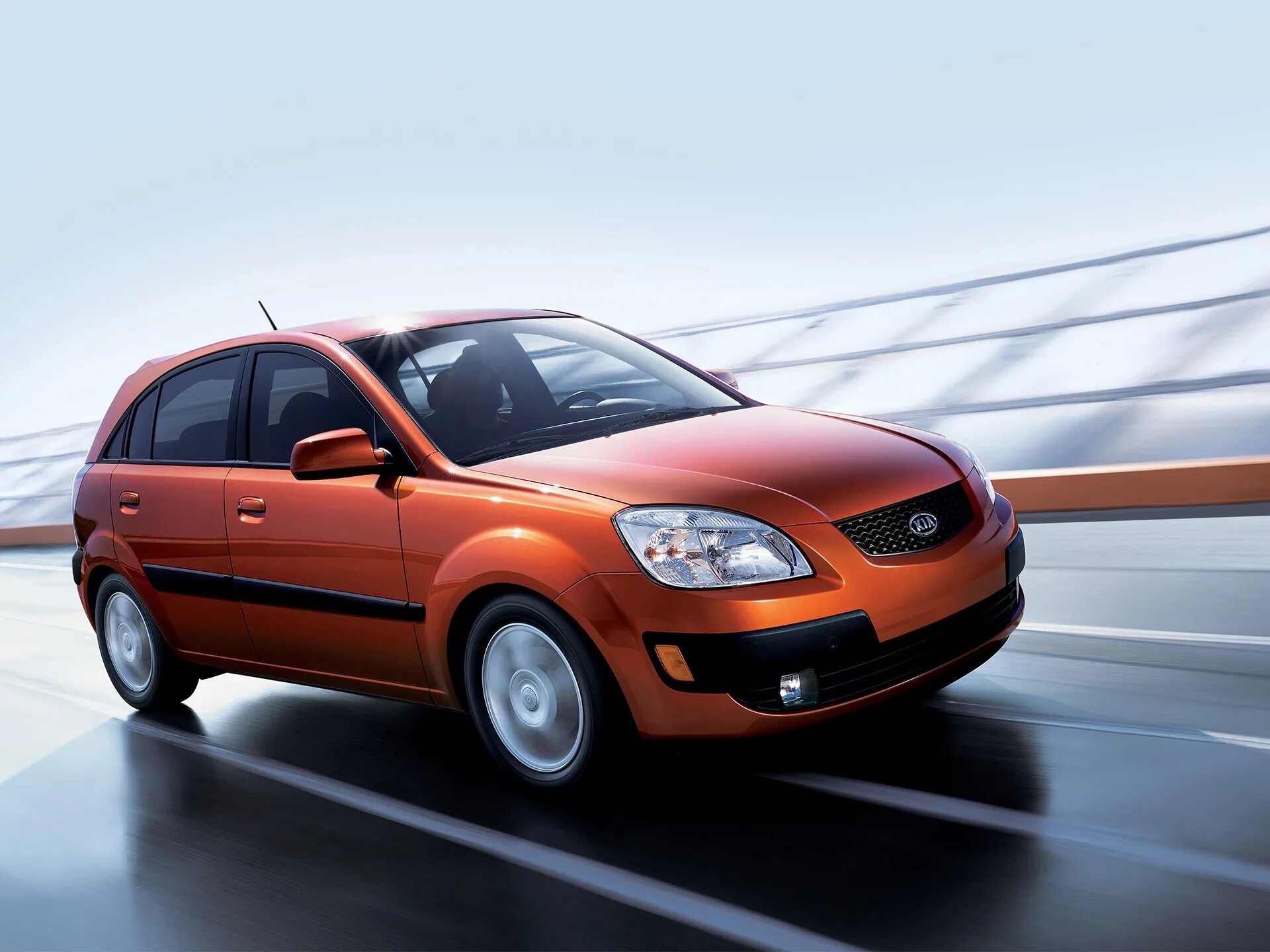 Kia Rio 2. Kia Rio 2 хэтчбек. Кия Рио хэтчбек 2005. Kia Rio 2005 - 2011 2 поколение.