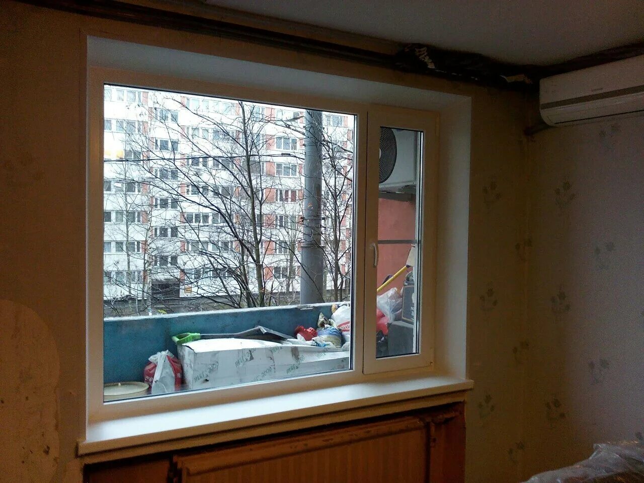 Окна после установки как. Пластиковые окна в панельный дом. Окно после установки. Пластиковые окна после установки. Сплошное пластиковое окно.