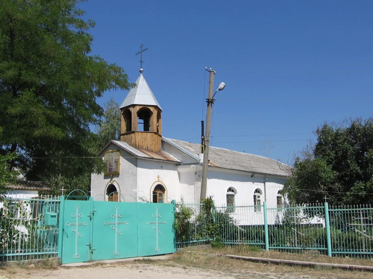 На неделю на в старом крыму. Город старый Крым Кировский район. Пос старый Крым. Старый Крым (Донецкая область). Старый Крым фото.