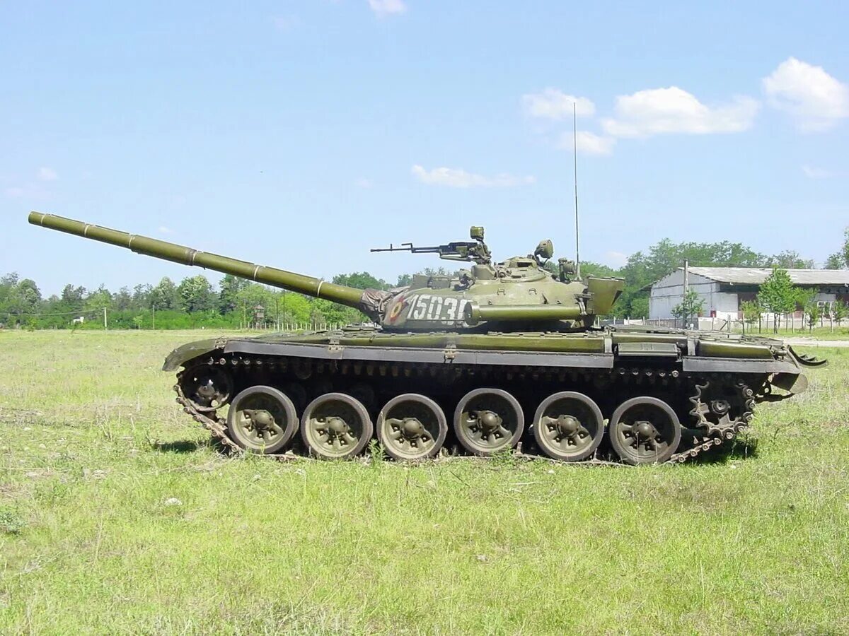 Танк т-72 урал. Танк т-72 урал. Т 72 урал. Т-72 основной боевой танк. Т-72 урал ссср.