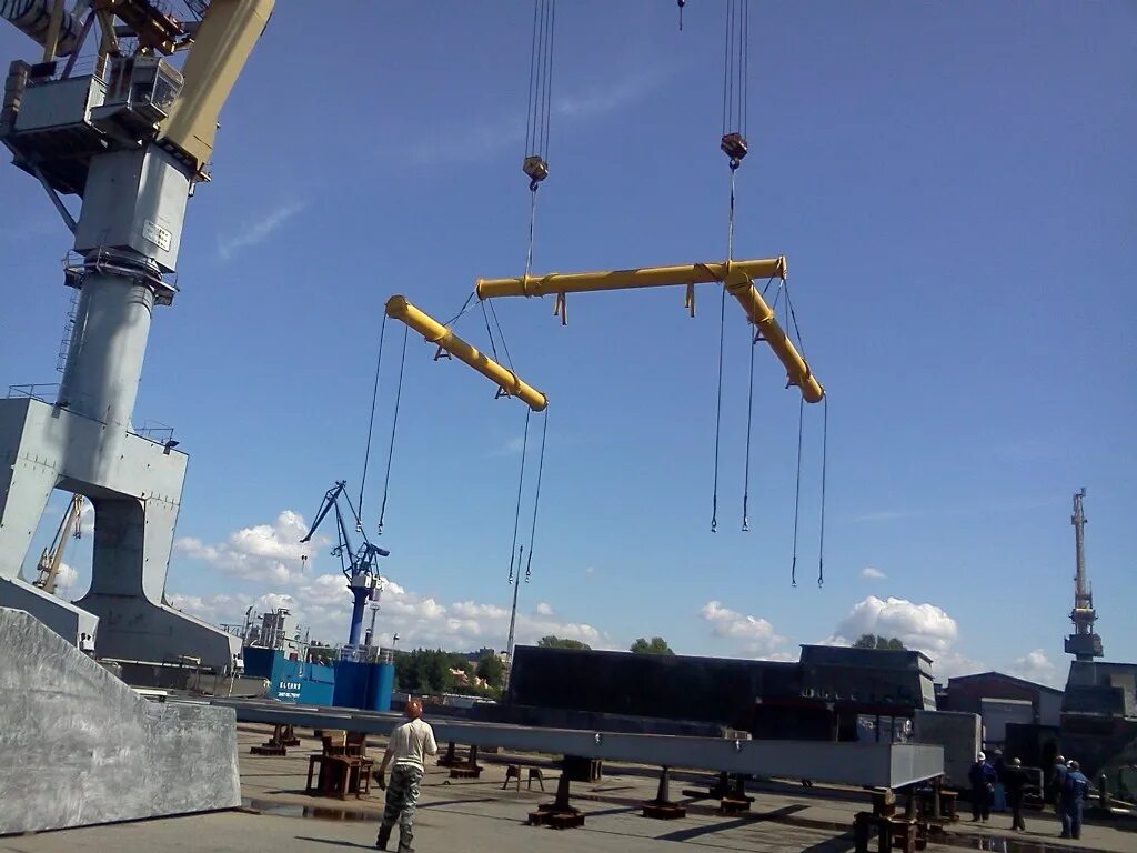 Кантовка груза двумя кранами одновременно. Груз два кран. Грузоподъемный кран мод. Майна вира кран. Груз два кран.