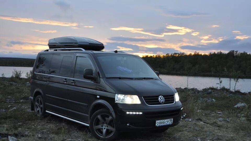 Volkswagen Multivan t5 Black. VW t5 Multivan 2006. Volkswagen Transporter t5 2006 черный. Фольксваген т5 4motion. Т5 2.0 дизель купить