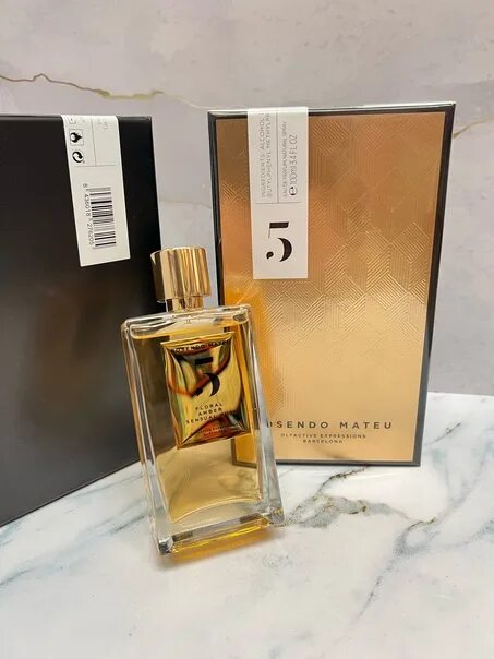 Amber sensual musk rosendo mateu. Духи Rosendo Mateu 4. Rosendo Mateu № 5 Floral, Amber, sensual Musk EDP, 100 ml. Тестер 60 мл Rosendo Mateu Olfactive expressions Barcelona nº 5 Floral, Amber, sensual Musk EDP Unisex 60 ml.. N5 Floral, Amber, sensual Musk.