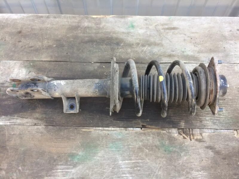 Передние стойки спортейдж 3. Передние стойки киа спортейдж 3. Передняя стойка kia sportage 3. Передние стойки спортейдж 3. Амортизатор передний правый kia sportage 3.