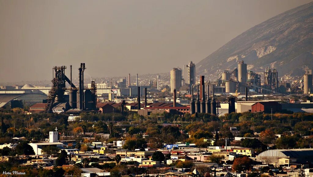 Высокоразвитая индустриальная страна. Завод в Мексике. Химическая промышленность Мексики. Энергетическая промышленность Мексики. Машиностроительная промышленность Мексики.