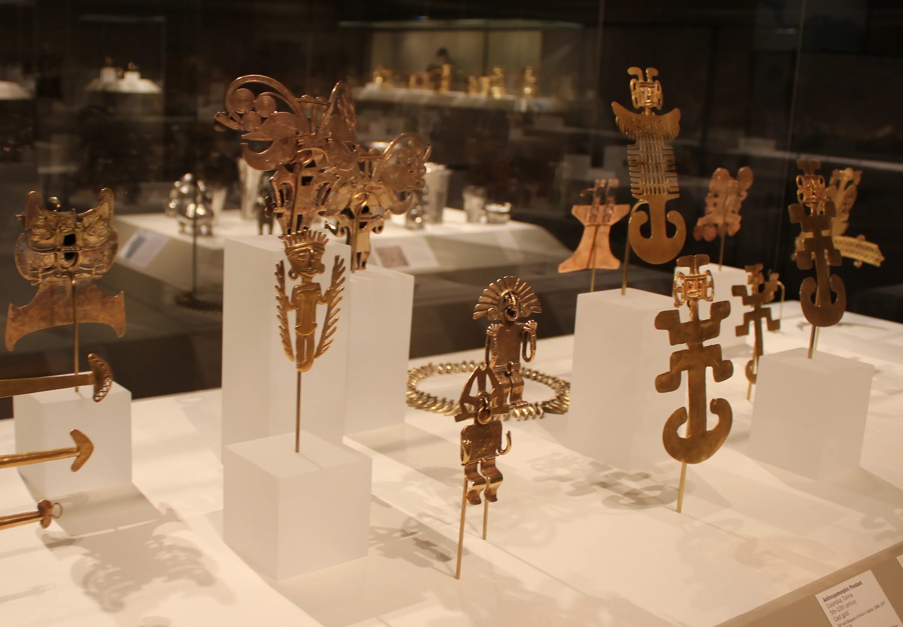 Музей метрополитен в нью-йорке. Музей искусство африки. Metropolitan museum of art new york. Национальный музей африканского искусства в вашингтоне. Отдел африки в британском музее.