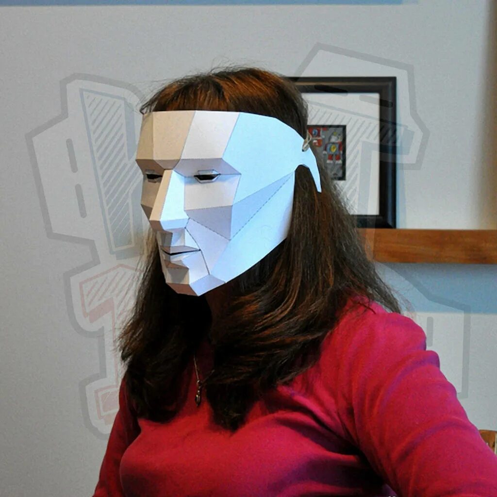 Картонные маски. Маска из картона. Бумажная маска для ли. Бумажные маски для лица.