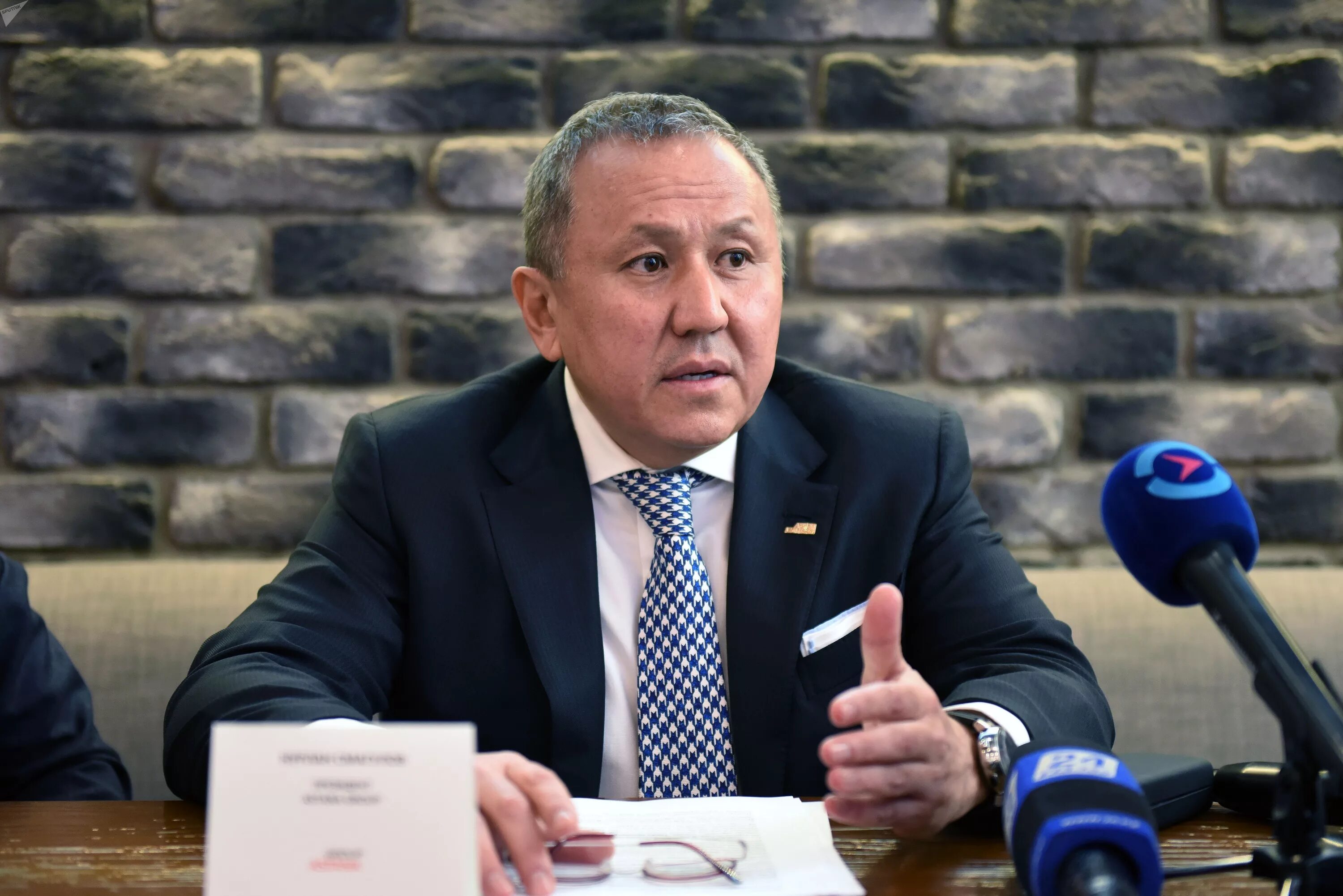 Бизнесмен казахстана нурлан. Нурлан бизнесмен. Нурлан смагулов. Смагулов нурлан эркебуланович ташриф буюрди. Казахский бизнесмен нурлан.