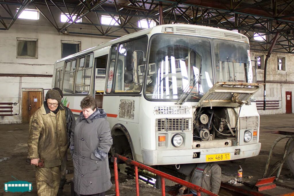 Водитель автобуса паз. ЛИАЗ 677 Тихвин. МУП ПАТП 1 Вологда. ПАТП 1 Орел. ПАЗ Вологда ПАТП 1.