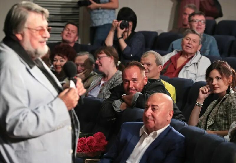 Сатира труппа. Труппа театра сатиры. Олег кассин. Вечер в театре. Юбилей театра сатиры 1974.