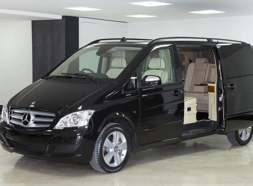 Mercedes-Benz Viano. Мерседес Бенц Viano. Минивэн Мерседес Виано. Мерседес Виано 8 мест. Купить мерседес виана