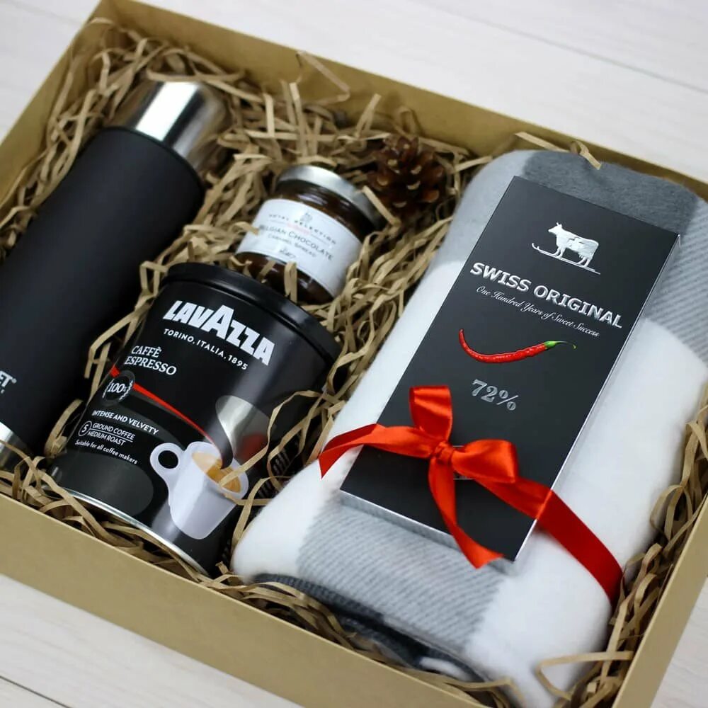 Бокс для мужчин подарок. Оригинальный подарок мужчине. Оригинальные подарки на нг. Подарочный набор. Стильный подарок мужчине.