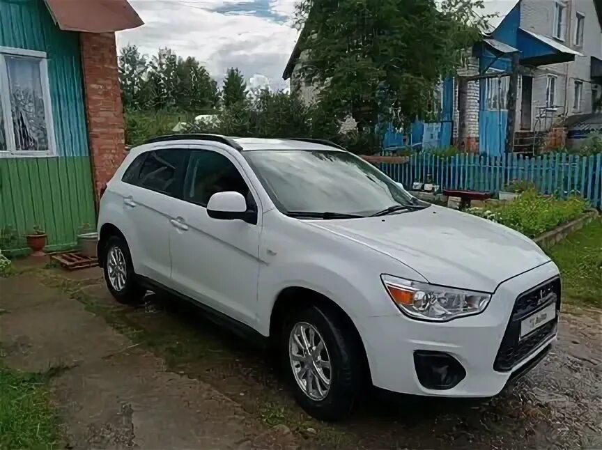 ASX 2013 белый перламутр. Mitsubishi ASX цвет белый перламутр. Мицубиси авито Оренбург. Автомобильная краска белый перламутр Мицубиси АСХ цена. Купить мицубиси оренбург