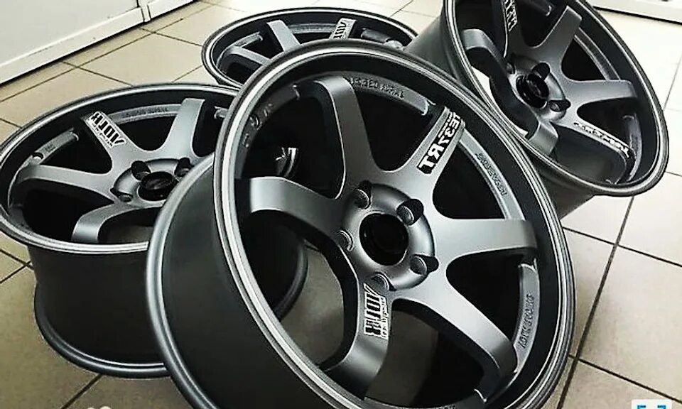 Rays te37 r17 5x114.3. Rays te37 r17. Rays te37 r17 5x100 et38 j7,5. Литье te 37 5 100 r16.