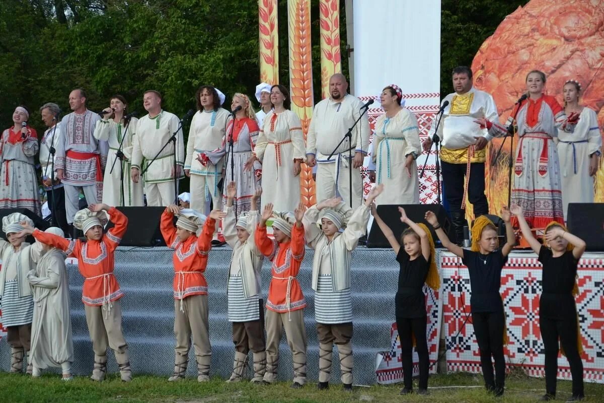 Погода в народном воронежской области. Фестиваль хлеба в Калаче. Фестиваль хлеба в Калаче 2019. Фестиваль народной хлебной культуры. Фестиваль хлеба город Калач.