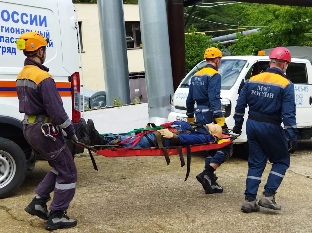 Служба спасения сочи. Руководитель службы спасения сочи. Служба спасения сочи. Фотография служба спасения город сочи. Служба спасения сочи.