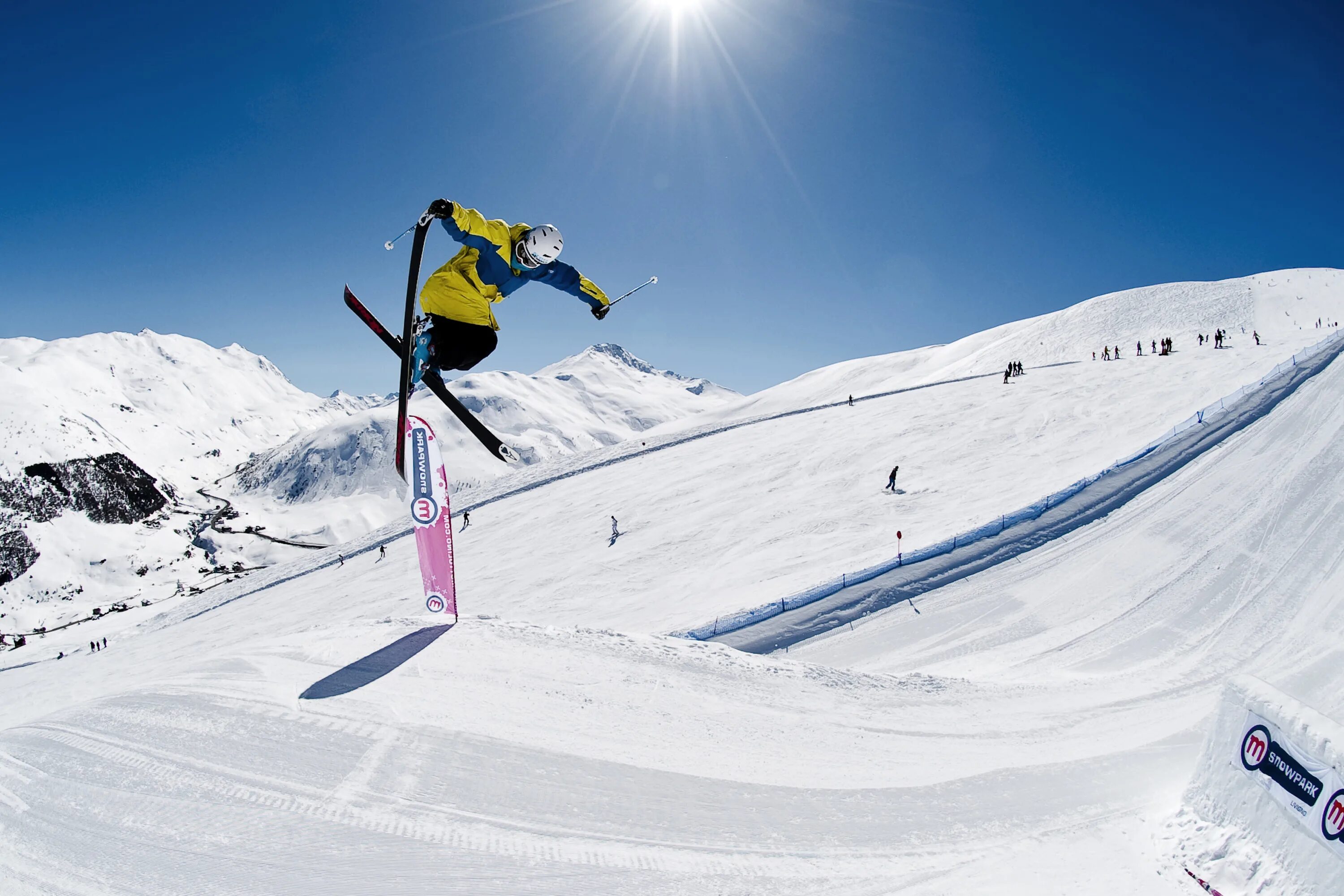 Skiing types
