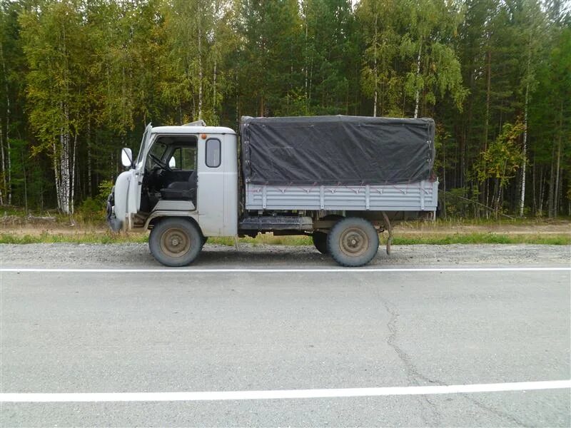 Уаз 3303 бортовой со спальником. Удлиненный "головастик" уаз-39095 cargo. Уаз со спальником. Уаз 39095 бортовой. Уаз 39095 со спальником.