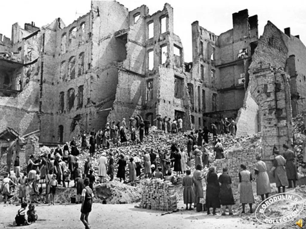 Восстановление Сталинграда после войны. Города СССР после войны 1945. Восстановление городов после ВОВ. Послевоенный город.