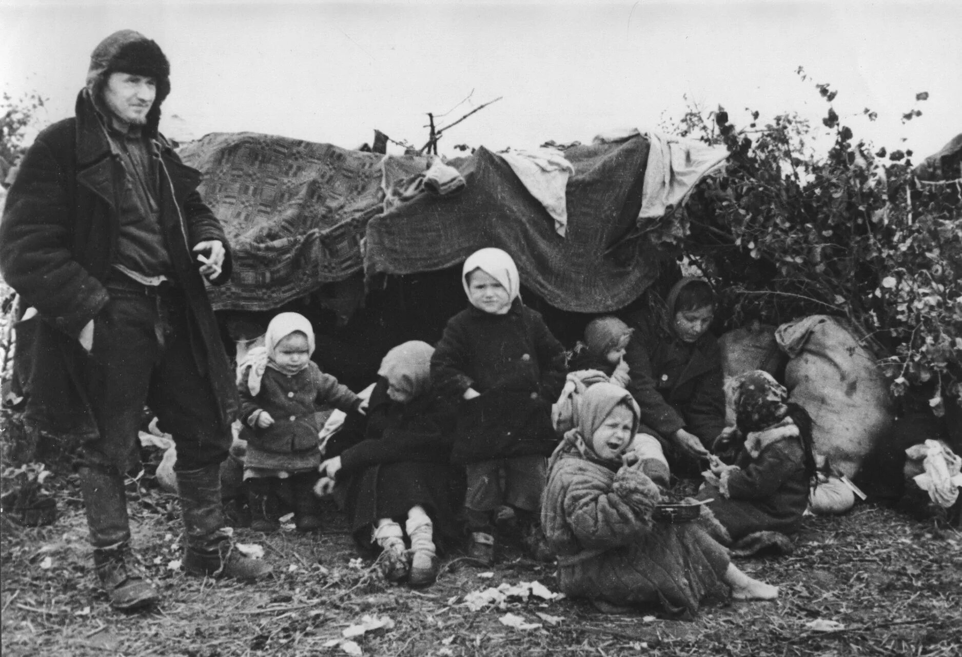 Деревня узник. Концлагерь 5 полк в витебске. война 1945 немецкие лагеря 1941-1945. дети узники великой отечественной войны.